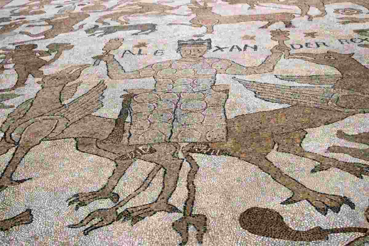 particolare del mosaico della cattedrale di Otranto
