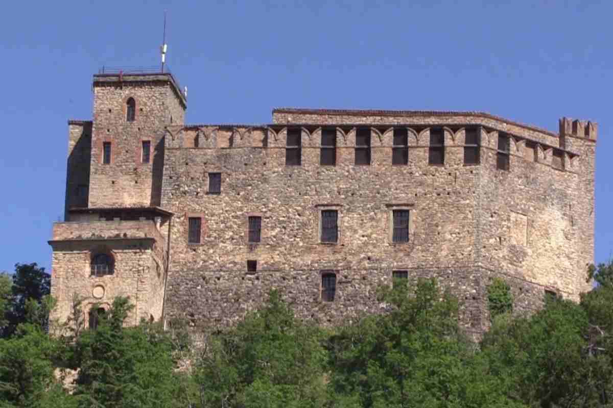 castello di zavattarello