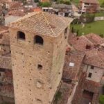 Laghi, montagne e scenari da favola: sono i 4 borghi più belli d’Italia e sono tutti in Lombardia